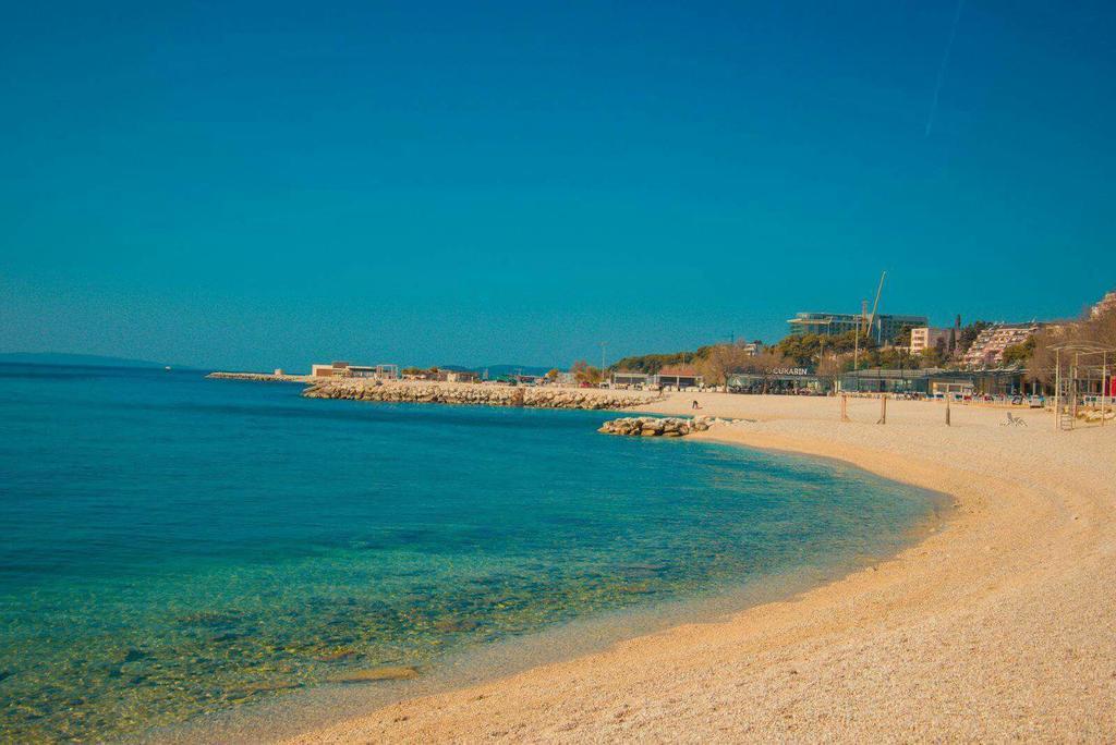 Antonio Apartments On The Beach Сплит Екстериор снимка